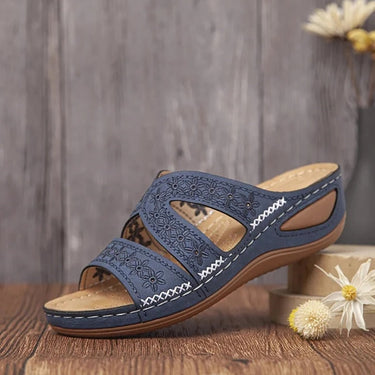 High-quality Slip-on Sandals With A Thick Platform